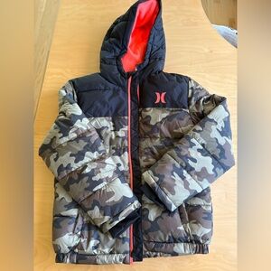 Hurley big kid size L Black and orange Camo puffer Hooded Jacket